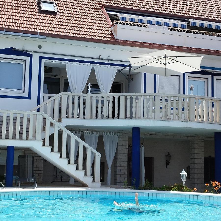 Villa Elit Dugi Rat Ngoại thất bức ảnh